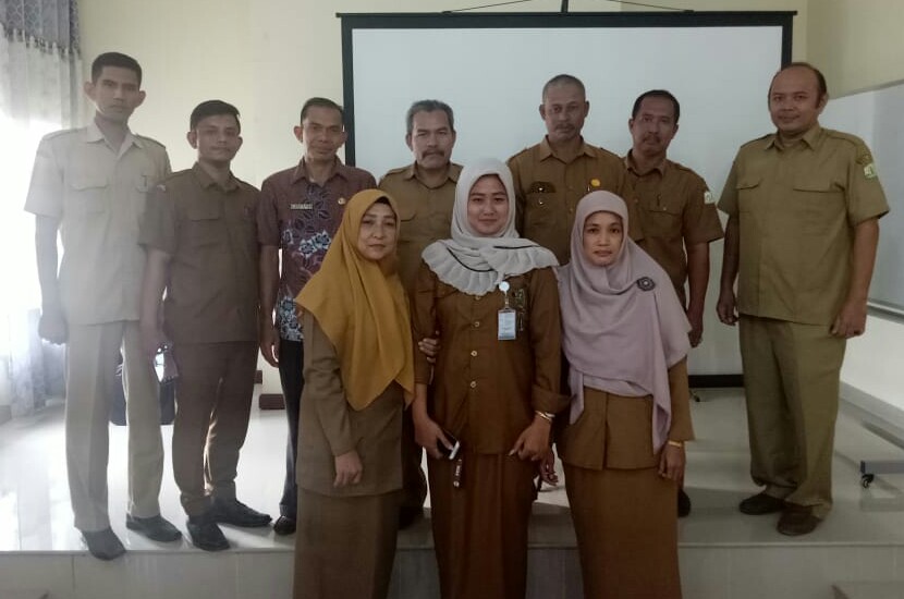 9 Juli 2019-Kegiatan Pembahasan Bersama Rancangan Peraturan Bupati Aceh Timur tentang Unit Pelaksana Teknis Daerah dengan Biro Hukum Setda. Aceh, Biro Organisasi Setda. Aceh, Bagian Hukum Setdakab. Aceh Timur, Bagian Organisasi Setdakab. Aceh Timur beserta Perangkat Daerah terkait